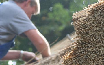 professional Bulwick thatchers